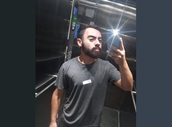 Roomgo BR - BRYAN - 23 - Porto Alegre