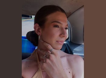 Roomgo BR - Letícia Lemos - 19 - Florianópolis