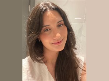 Roomgo BR - Sofia - 18 - Curitiba