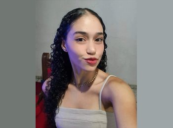 Roomgo BR - Camila  - 25 - Guarujá