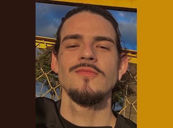 Roomgo BR - Nicolas  - 23 - Florianópolis