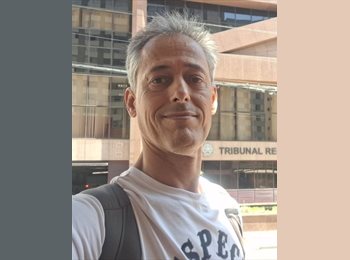 Roomgo BR - Edvard - 57 - Porto Alegre