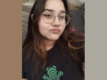 Roomgo BR - Fernanda - 18 - Curitiba