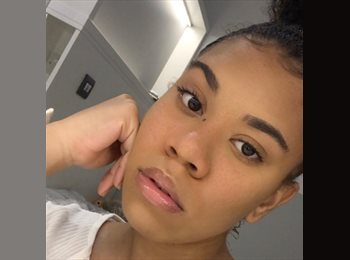 Roomgo BR - Alita - 23 - Maracanã