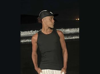 Roomgo BR - Carlos Eduardo  - 18 - Niterói