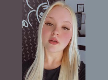 Roomgo BR - Maria Eduarda  - 22 - Porto Alegre