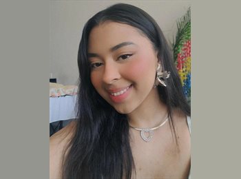 Roomgo BR - BIANCA - 24 - Curitiba