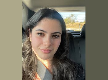 Roomgo BR - Juliana da Costa - 18 - Liberdade