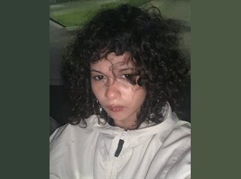 Roomgo BR - Luiza da Cruz Pedroso - 20 - Porto Alegre