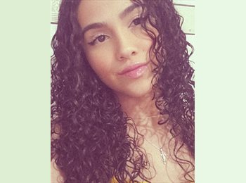 Roomgo BR - Rafaella Nery - 23 - Porto Alegre