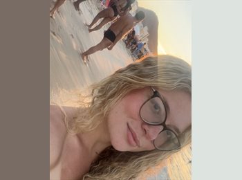 Roomgo BR - Manuela  - 23 - Recreio dos Bandeirantes