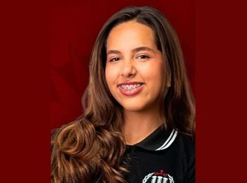 Roomgo BR - Lívia de Almeida Batista - 18 - Vitória