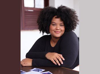 Roomgo BR - Vitória Carvalho  - 23 - Niterói