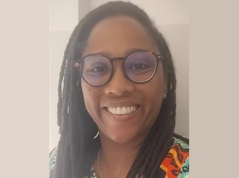 Roomgo BR - Jessica  - 42 - Rio de Janeiro RJ