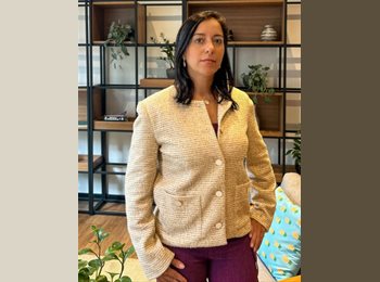 Roomgo BR - Isabella - 37 - Alto Pinheiros