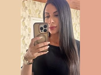 Roomgo BR - Lorrayne  - 34 - Copacabana