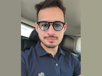 Roomgo BR - João  - 22 - Recife