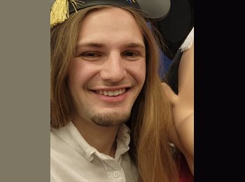 Roomgo BR - HENRIQUE - 22 - Curitiba