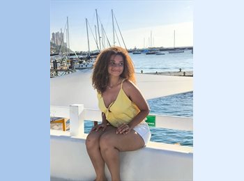 Roomgo BR - Larissa - 20 - Salvador