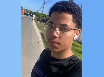 Roomgo BR - ALEXANDRE - 18 - Curitiba