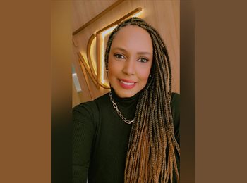 Roomgo BR - Priscila - 44 - Recreio dos Bandeirantes