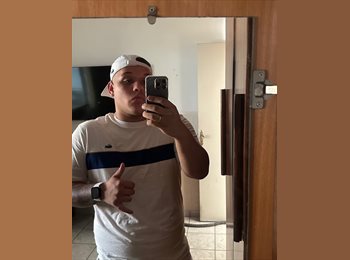 Roomgo BR - Fabio da Silva Lambaqui Júnior  - 21 - Santo André