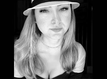 Roomgo BR - Debora - 32 - Curitiba