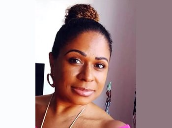 Roomgo BR - Roberta  - 50 - São Paulo SP