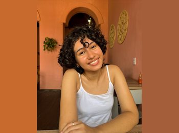 Roomgo BR - Karolayne Ribeiro - 18 - Rio de Janeiro RJ