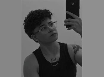 Roomgo BR - Laira Tharsila Azevedo Mendes  - 21 - Salvador