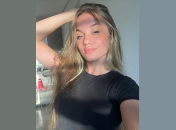 Roomgo BR - Livia - 18 - São Paulo SP