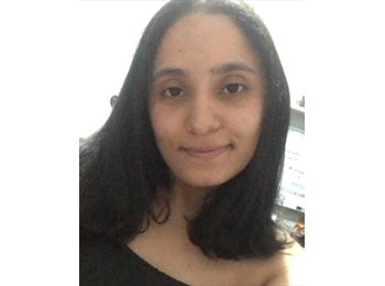 Roomgo BR - Camilla - 23 - Curitiba