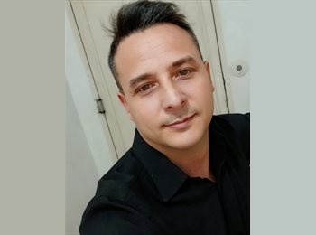 Roomgo BR - RENATO - 43 - Liberdade