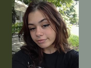 Roomgo BR - Giuliana - 20 - Florianópolis