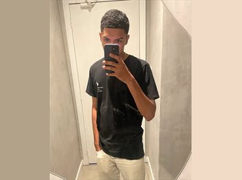 Roomgo BR - Kauan  - 21 - Curitiba