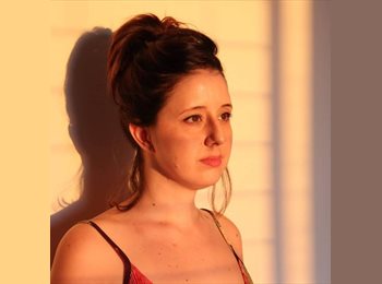 Roomgo BR - Carol - 34 - Santa Teresa