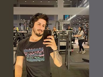 Roomgo BR - Rafael - 34 - Liberdade