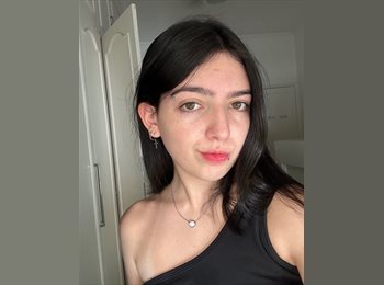 Roomgo BR - Amanda - 18 - Maracanã