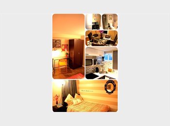 Roomgo CA - TOP TO BOTTOM NEWLY RENOVATED LUXURIOUS ROOM FOR RENT (FEMALES), Toronto - $650 pcm