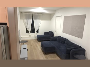 Roomgo CA - Cozy Room in the Heart of Montreal Downtown, Montréal - $800 pcm