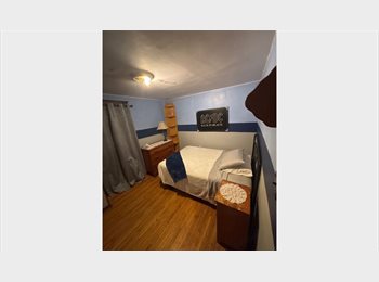 Roomgo CA - Room for rent, Canada - $900 pcm