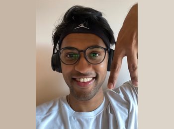 Roomgo CA - Adnan - 26 - Canada