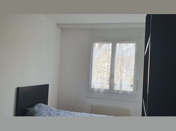 Roomgo CH - Chambre à sous-louer, Nyon - 800 CHF / Mois