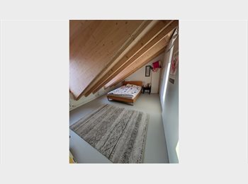 Roomgo CH - Chambre meublée en colocation avec dressing, Nyon - 1 200 CHF / Mois