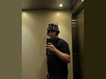 Roomgo CH - David - 20 - Genève