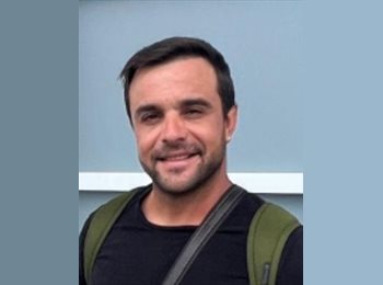 Roomgo CH - Michael - 37 - Nyon