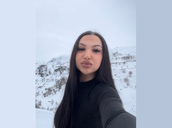 Roomgo CH - Alexandra - 22 - Fribourg