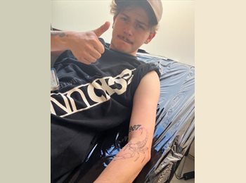 Roomgo CH - Matt - 21 - Lausanne