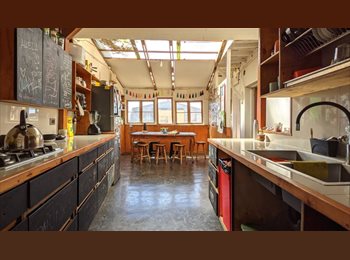 CompartoDepto CL - Casa con patio, Valparaíso - CH$250.000 por mes