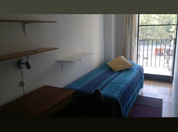 CompartoDepto CL - HABITACIONES  EN SANTA LUCIA, Santiago Centro - CH$185.000 por mes